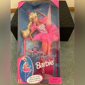 NIB 1995 Twirling Ballerina Barbie